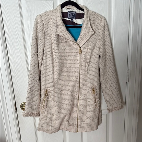 Sail to Sable Jackets & Blazers - Sail to Sable Cream tweed Teddy Jacket Design cream and gold size small